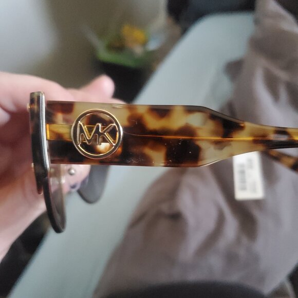 Michael Kors Sunglasses - Picture 4 of 6